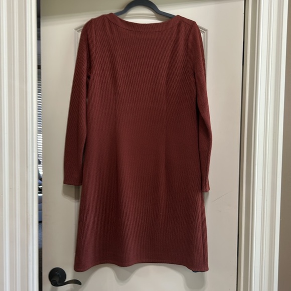 Boden Shift Dress with pockets. - Picture 2 of 3